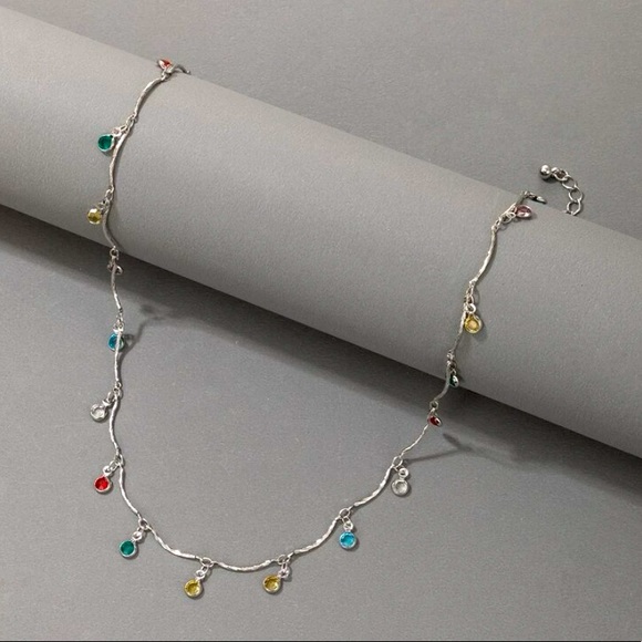 Candy Color Rhinestone Pendant Choker Necklace (Silver) - Picture 3 of 6